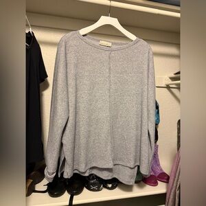 Zenana Outfitters Light Gray Women's Sweater
